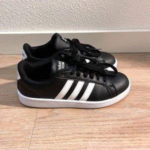 adidas Originals Women’s Cloudfoam Sneaker